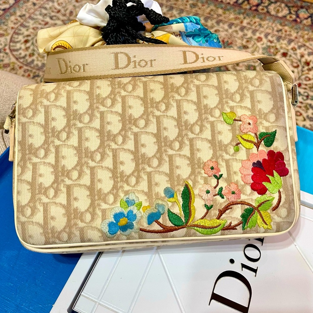 Dior Cream & Tan Oblique Monogram Logo Crossbody Embroidered Messenger Bag